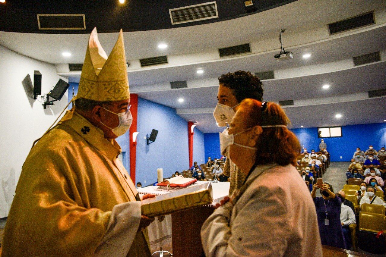 HSF celebra a vida com missa de Dom Orani e palestras sobre saúde